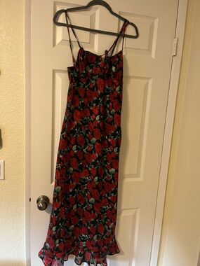 Commense Black Slip Midi Dress with Red Rose Print